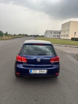 Volkswagen Golf VI 2011 1.4TSi - 2