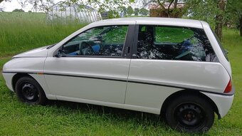 Lancia Ypsilon 1.1 - 2