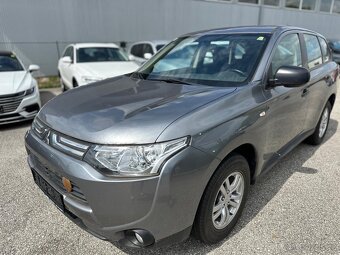 Mitsubishi Outlander 2.0 i16/V110KW r.v.10/2012 - 2