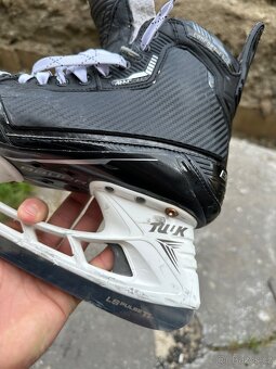 Hokejove Brusle Bauer Supreme Mach - 2