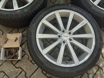 245/45 R19 zimni sada pneu s alu 5x108 - 2