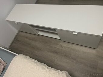 TV komoda BYÅS - 2