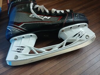 Brusle CCM jetspeed FT1 senior - 2