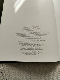 UFO - Janet P. Cave, Laura Foreman - 2