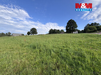 Prodej pozemku k bydlení v Českých Petrovicích 1704m2 - 2