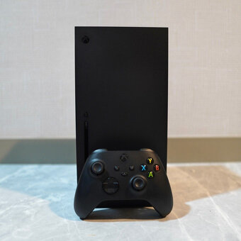 XBOX Series X 1TB SSD - TOP stav - 2