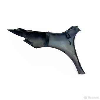 Pravý blatník vínová metalíza LF3X Škoda Superb 2 r.v. 2012 - 2