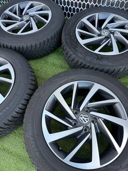 VW TIGUAN - 215/65 R17 ORIGINÁLNÍ ZIMNÍ SADA - 2