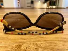Nové sluneční brýle Burberry CLARE - 2
