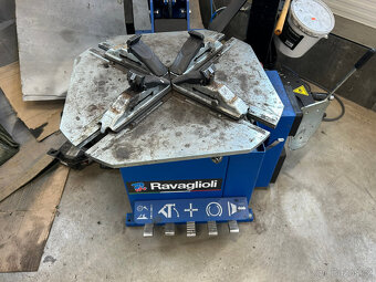 Automatická zouvačka Ravaglioli G7641D + Pomocné rameno - 2