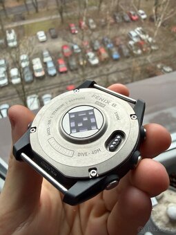 Garmin Fenix 8 51mm Solar Sapphire Titanium Amp Yellow/Graph - 2