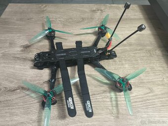 FPV dron Geprc Moz 7 - 2