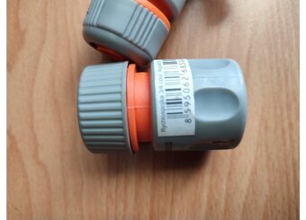 Prodam velky mnozstvi rychlo spojek na vodu , 20000 kusu - 2