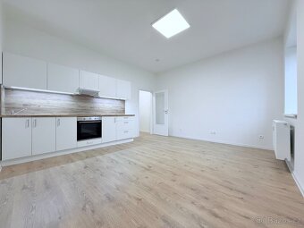 Pronájem bytu 1+kk, Ostrava - Přívoz - 2