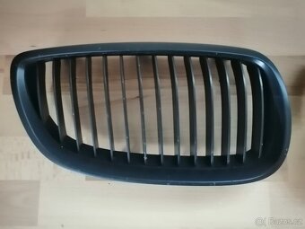 Černé mřížky BMW E90/91 - 2
