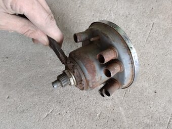 Tachometr Škoda - 2