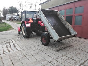 Sklápěcí kára za traktor - 2