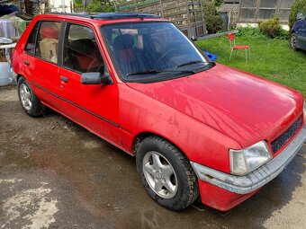 Peugeot 205 1.9 D - 2