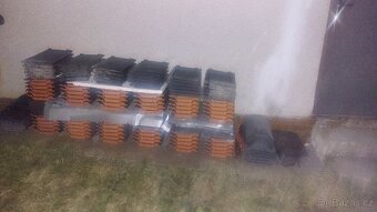 Střeční taška Roben Bergamo antracitová engoba - 2