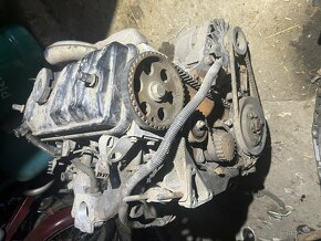 Motor Peugeot 205 1.4 8v - 2