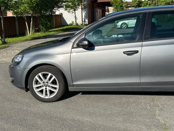 Volkswagen Golf 6 2.0 TDI - 2