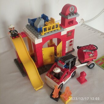 Lego duplo 6168 hasičská stanice, hasiči - 2