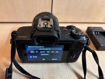 Canon EOS M50 - 2