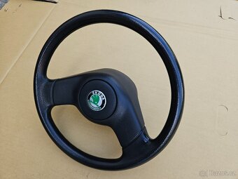 Škoda Felicia volant guma dvouramínko hezký - 2