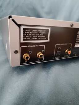 Yamaha CD-S700 - 2