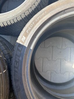 2ks letních pneu 255/40 R20 - Michelin PilotSportEV - 2