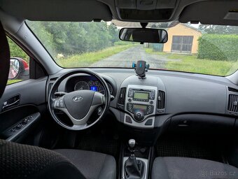 Hyundai i30 1.4 16V-80.kw - 2