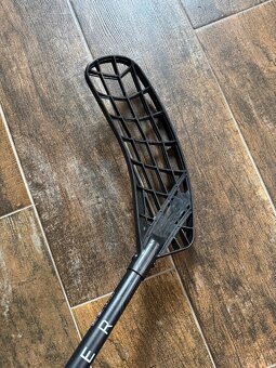 Florbalka EXEL Shock Absorber Black 101cm - 2