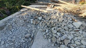 Betonová suť / drť do základů nebo zavážku - 2