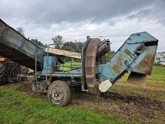 Bramborovy kombajn anna z644 - 2