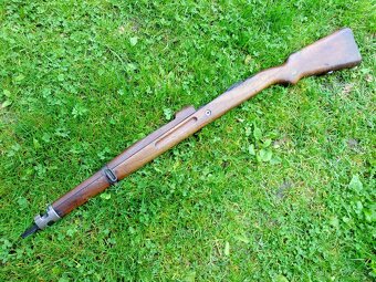 pažba na pušku mauser vz. 24 - 2