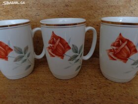 Pět kusů porcelánových hrnků na čaj - 2