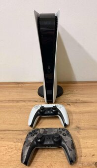 PLAYSTATION 5 DIGITAL+2x OVLADAČ - 2