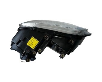 Levý halogen 2K0941005B VW Caddy 2 2k r.v. 2008 - 2