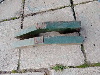 Závaží pod vanu - 2