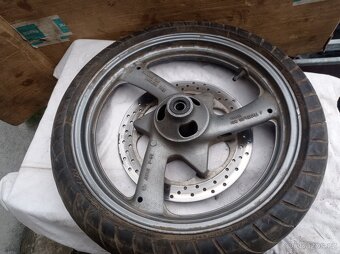 Yamaha XJ 600 Přední kolo - 2