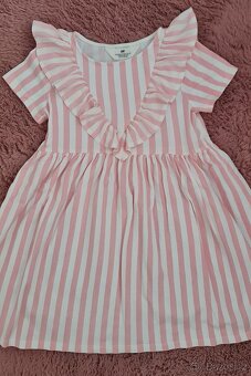 dívčí letní šaty H&M vel. 122/128 - 2