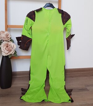 Kostýmek gormiti. Vel.5-6let. - 2