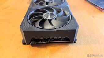 Asus Dual AMD Radeon 6500 XT - 2