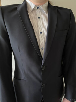 Oblek Otto Berg vel 46. - 2