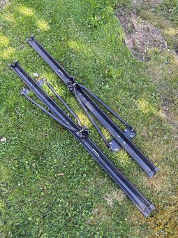 Stojan na kola na auto - 2