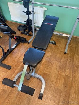 Bench lavice a stojany s činkou - 2