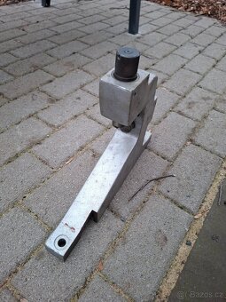 Luneta soustruh SUI32 - 2