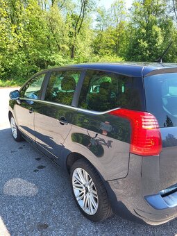 Peugeot 5008 - 2