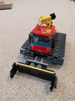 LEGO City 60222 Rolba - 2