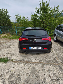 Alfa Romeo Giulietta 1.6 JTD - 2